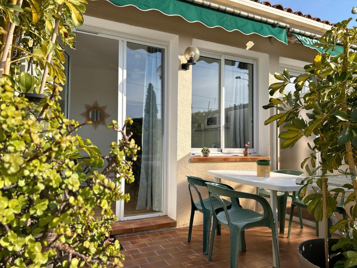 Hotel Punta E Mare Des Chambres Ou Des Appartements T2 Cargèse Екстериор снимка