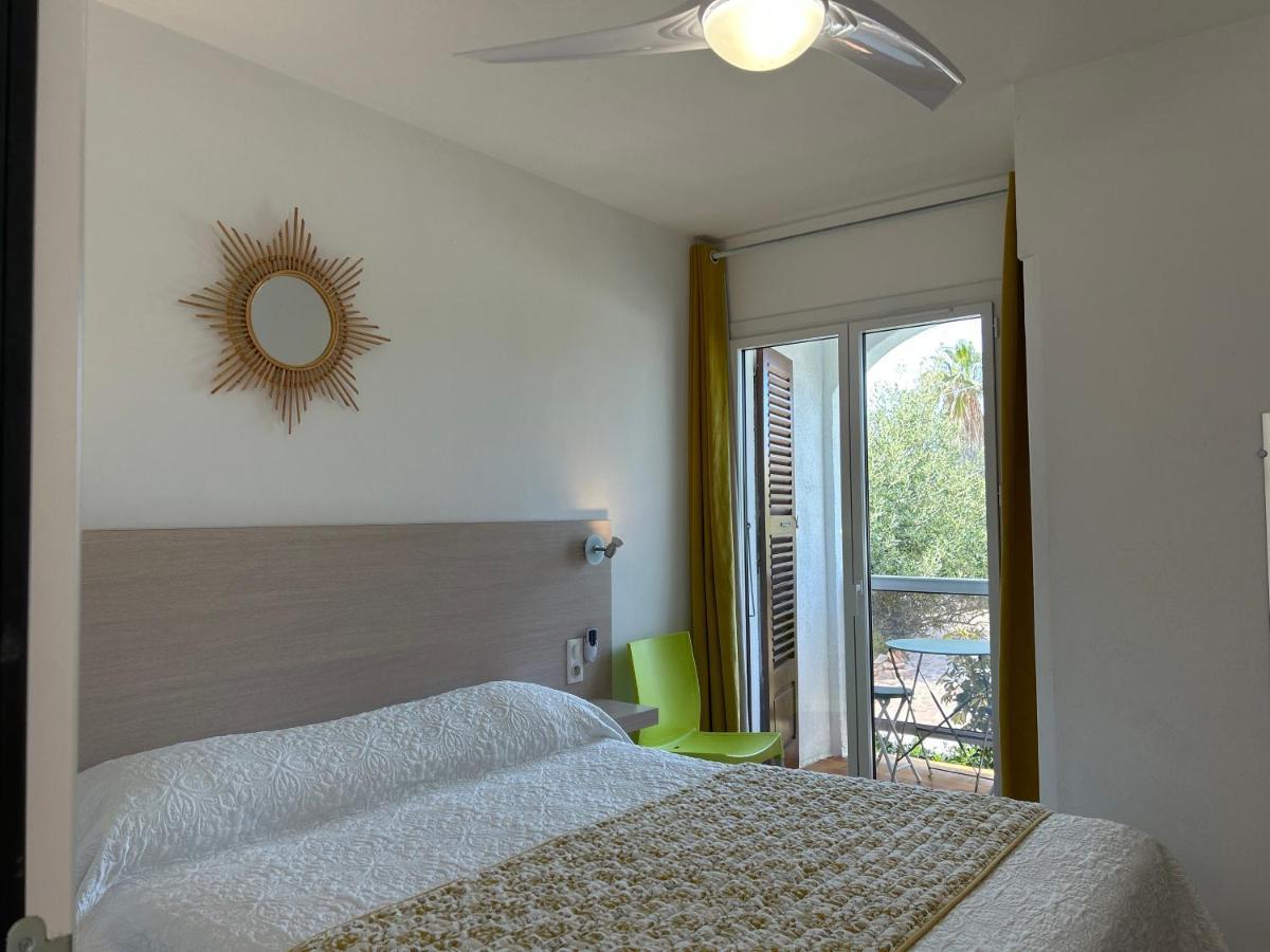 Hotel Punta E Mare Des Chambres Ou Des Appartements T2 Cargèse Екстериор снимка