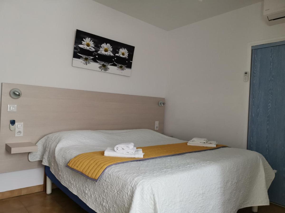 Hotel Punta E Mare Des Chambres Ou Des Appartements T2 Cargèse Екстериор снимка